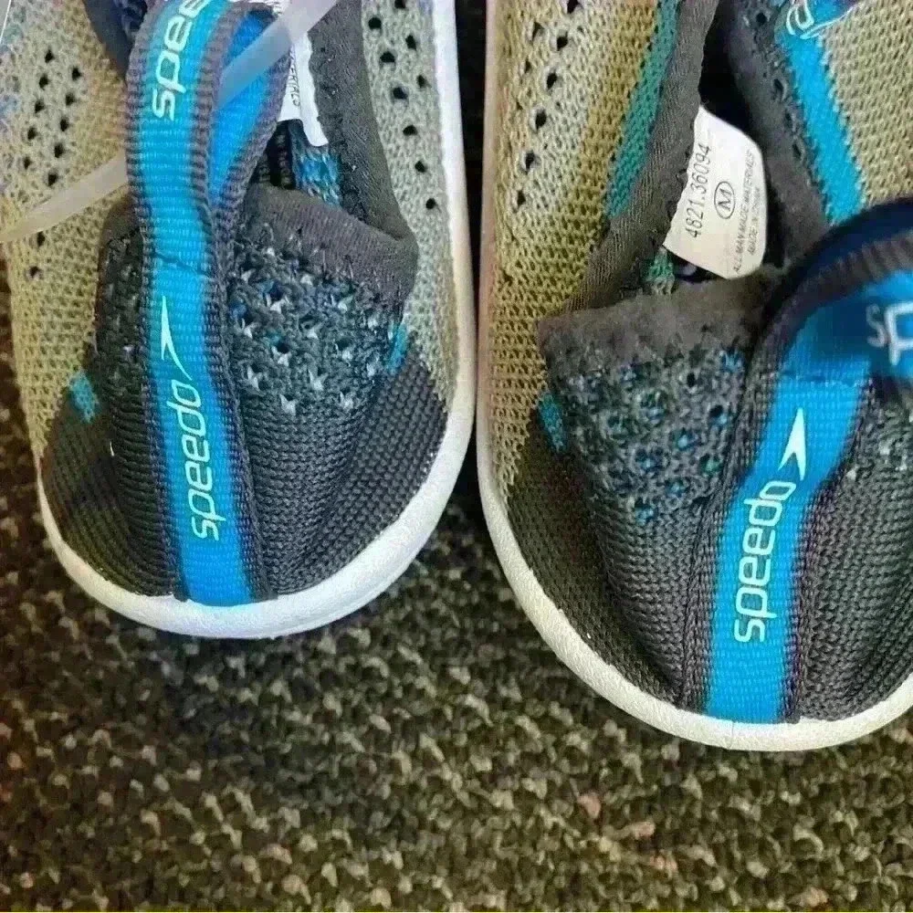 Speedo Men's Surf Walker Water Shoe Size 9-10 Grey Slip On Beach Boating Swim